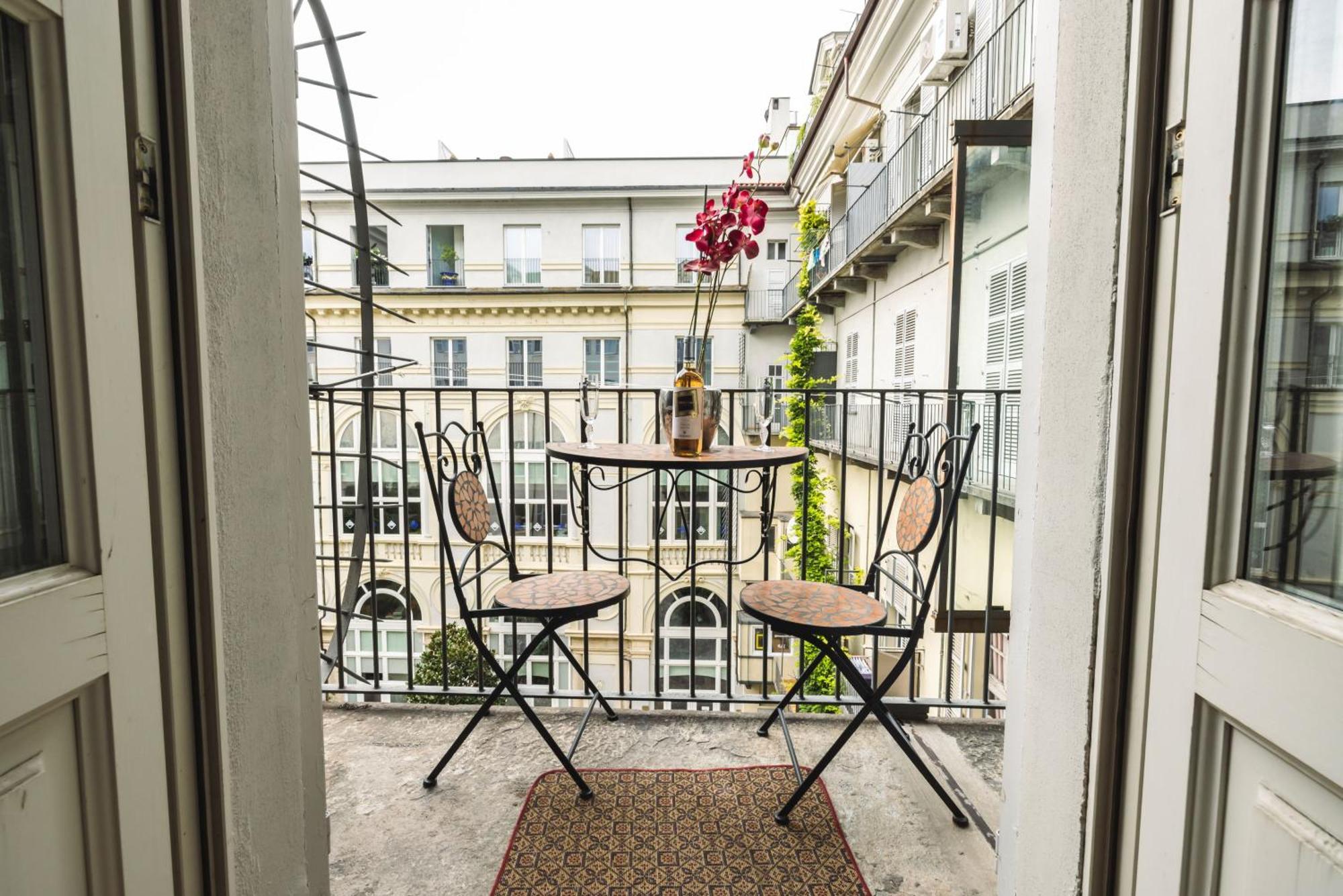 Ferienwohnung Ynh Bilo Sancarlo Museo Egizio Piazza San Carlo Turin Exterior foto
